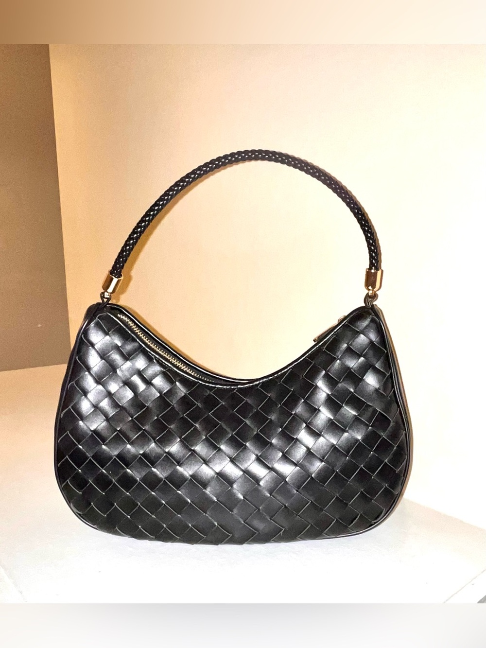 ANN TYLOR Black Woven Shoulder Bag - Classic Leather Handbag
